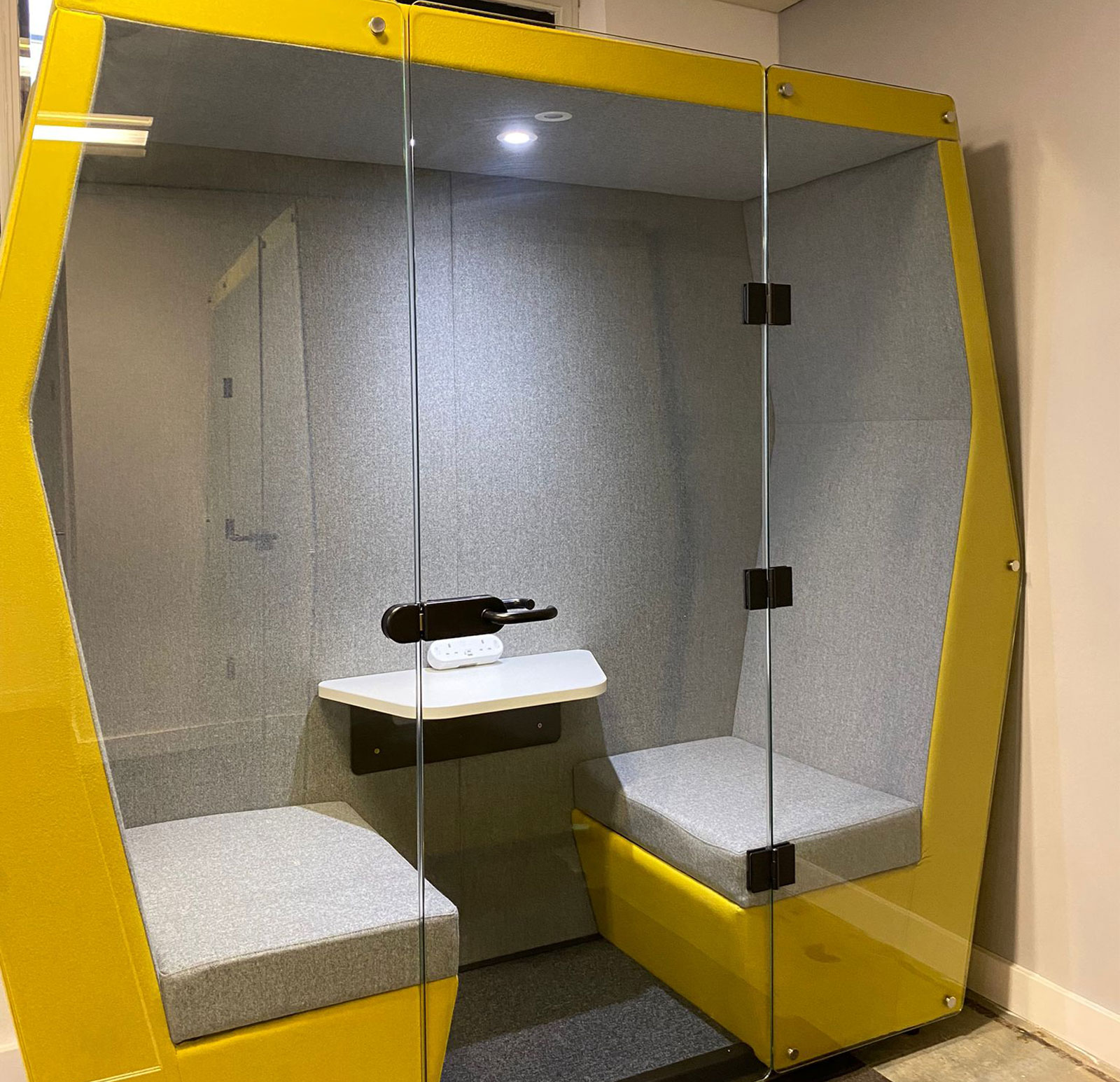 Bill-Meeting-Pod-4 Bill Meeting Pod 4