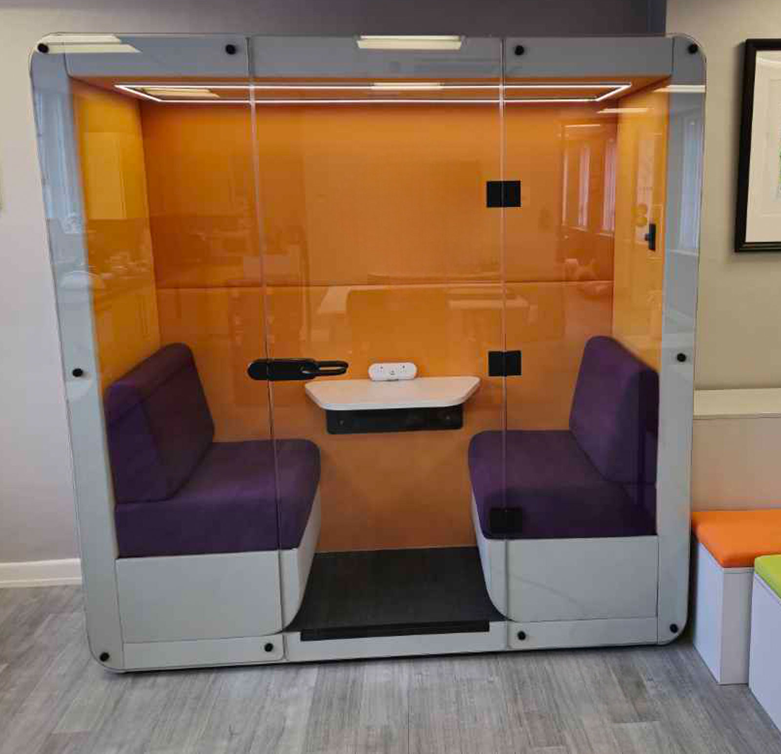 Bob-Meeting-Pod-3 Bob Meeting Pod 3