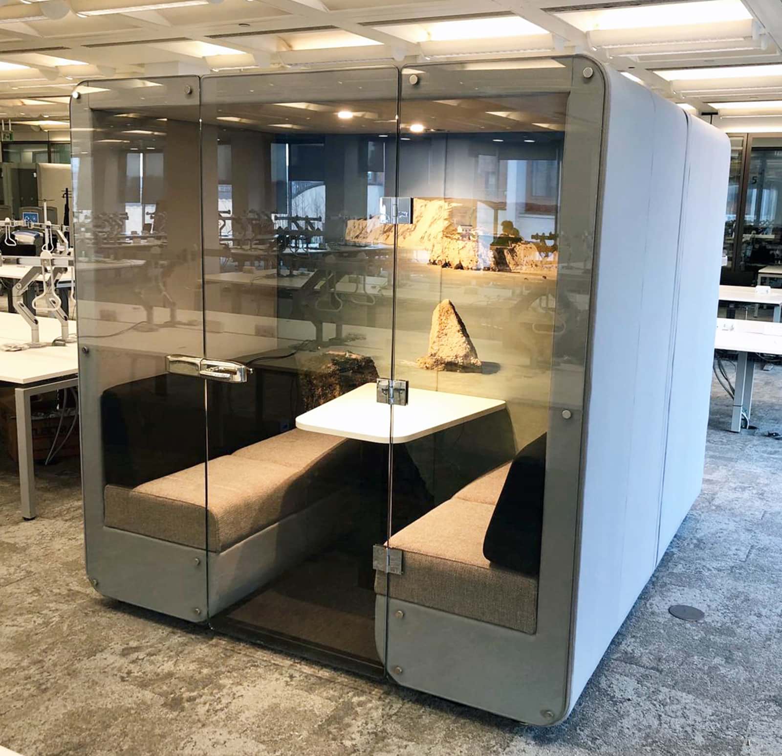 bob-meeting-pod_16 Meeting Booths | My Office Pod | Office Pods