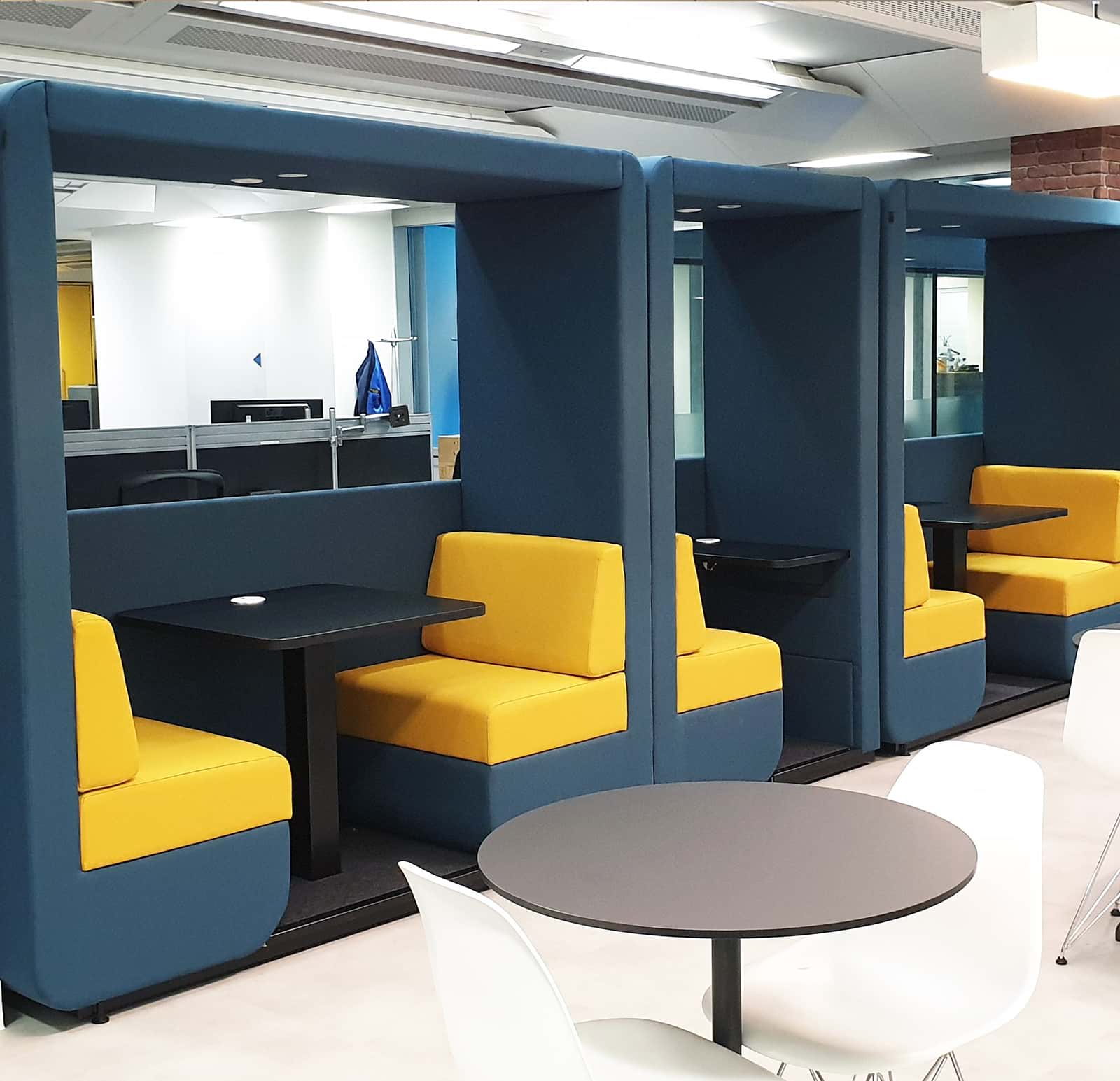 bob-open-pod_15 Meeting Booths | My office pod