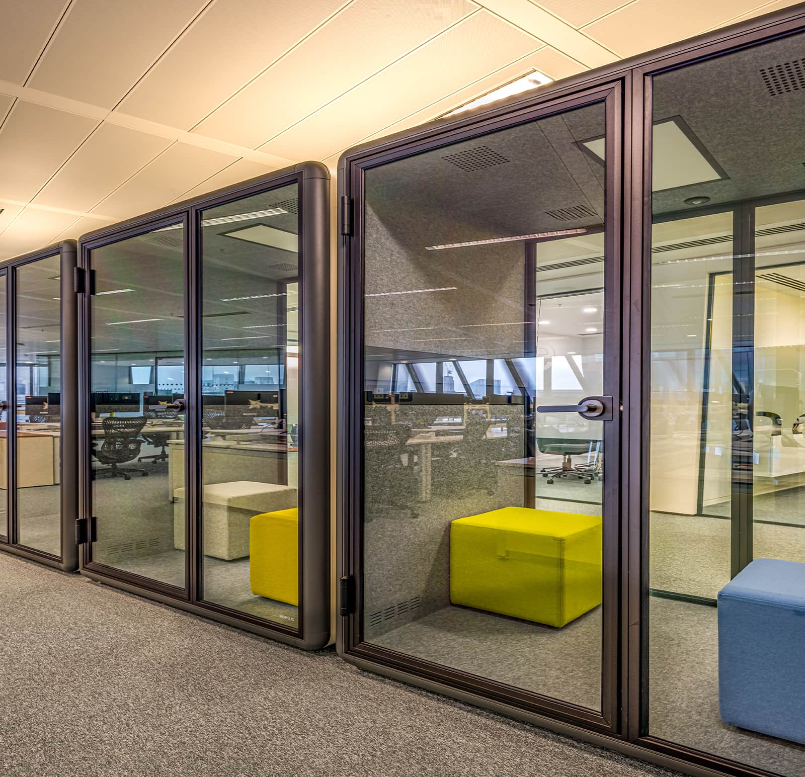 kolo-duo-meeting_11 Meeting Pods | My Office Pod