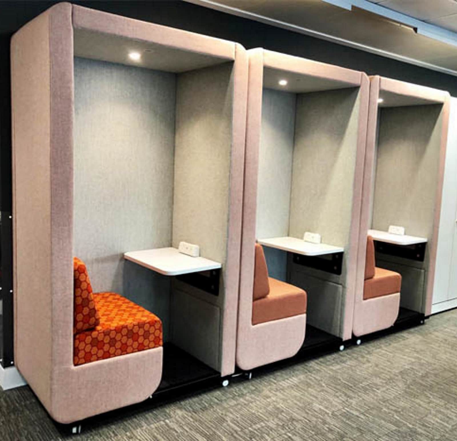 Bob Work Booth privaet workspace My office pod