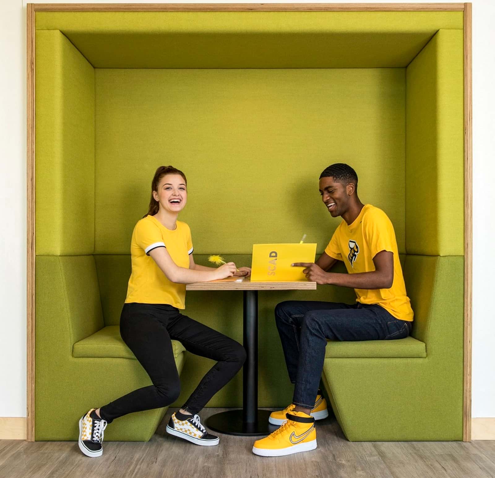 railway-carriage-booth_10 Meeting Booths | My Office Pod