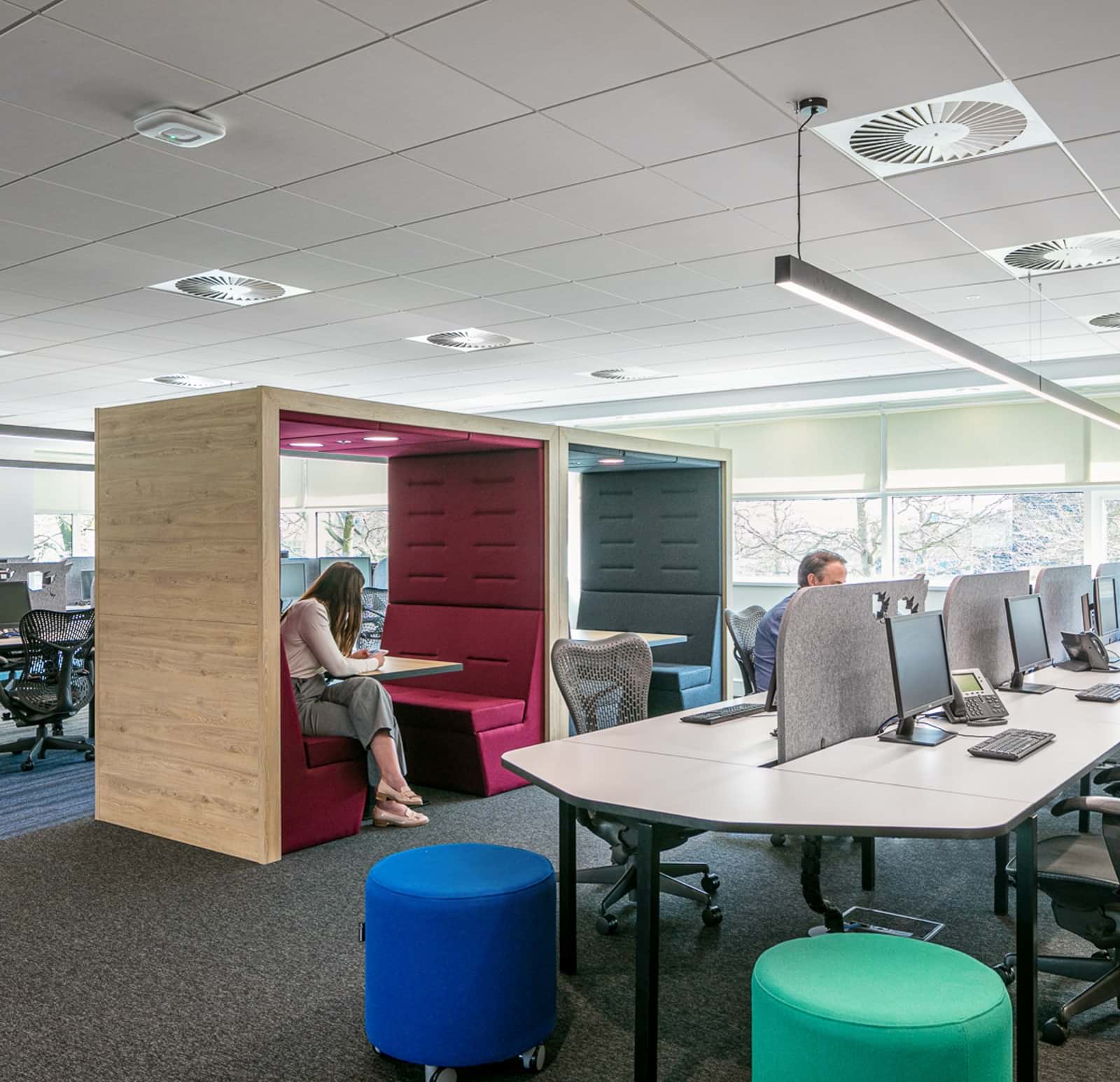railway-carriage-booth_13 Meeting Booths | My Office Pod