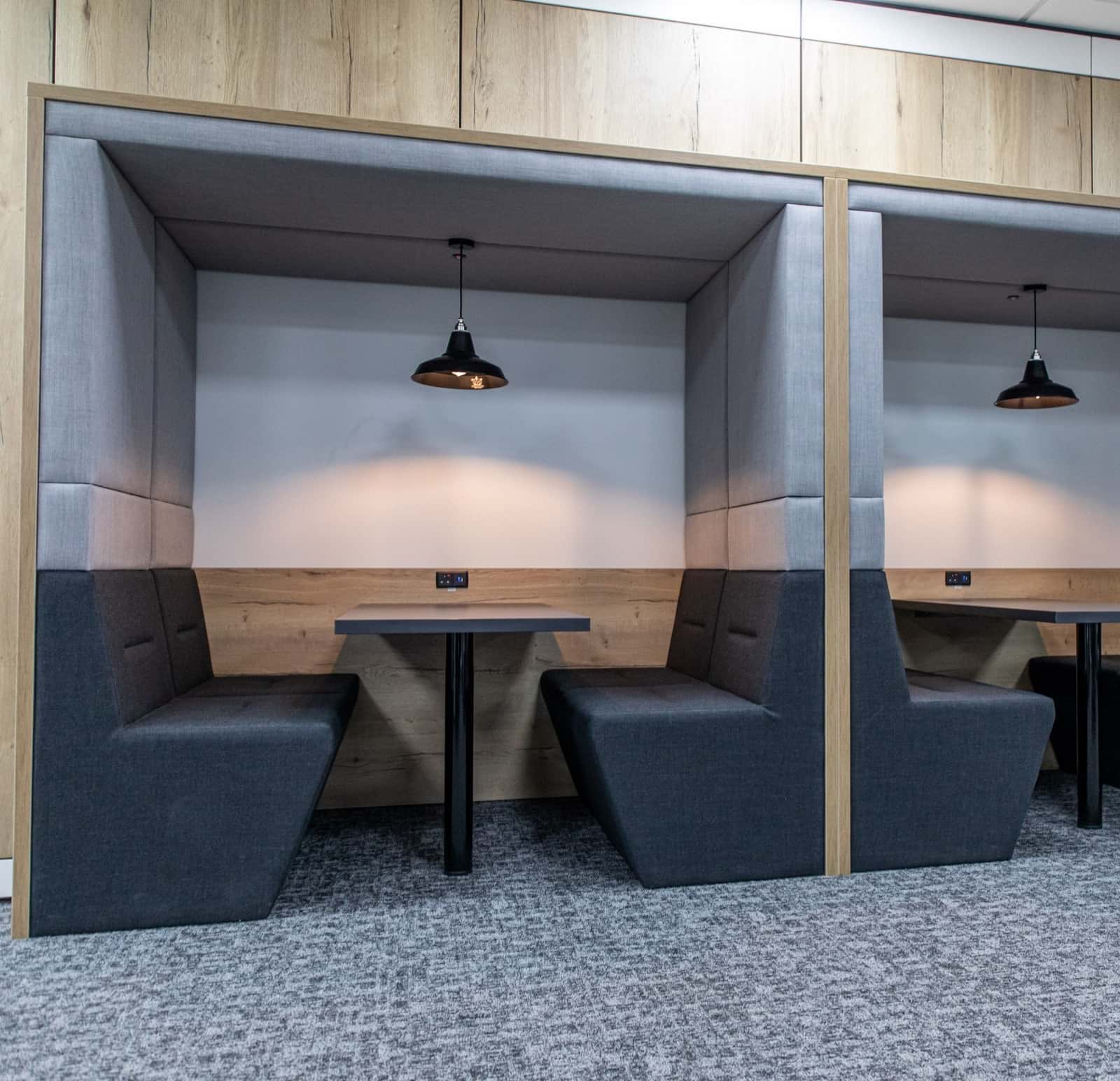 railway-carriage-booth_18 Meeting Booths | My Office Pod