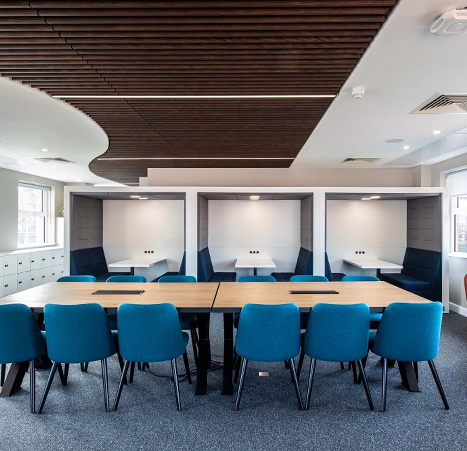 railway-carriage-booth_22 Meeting Booths | My Office Pod