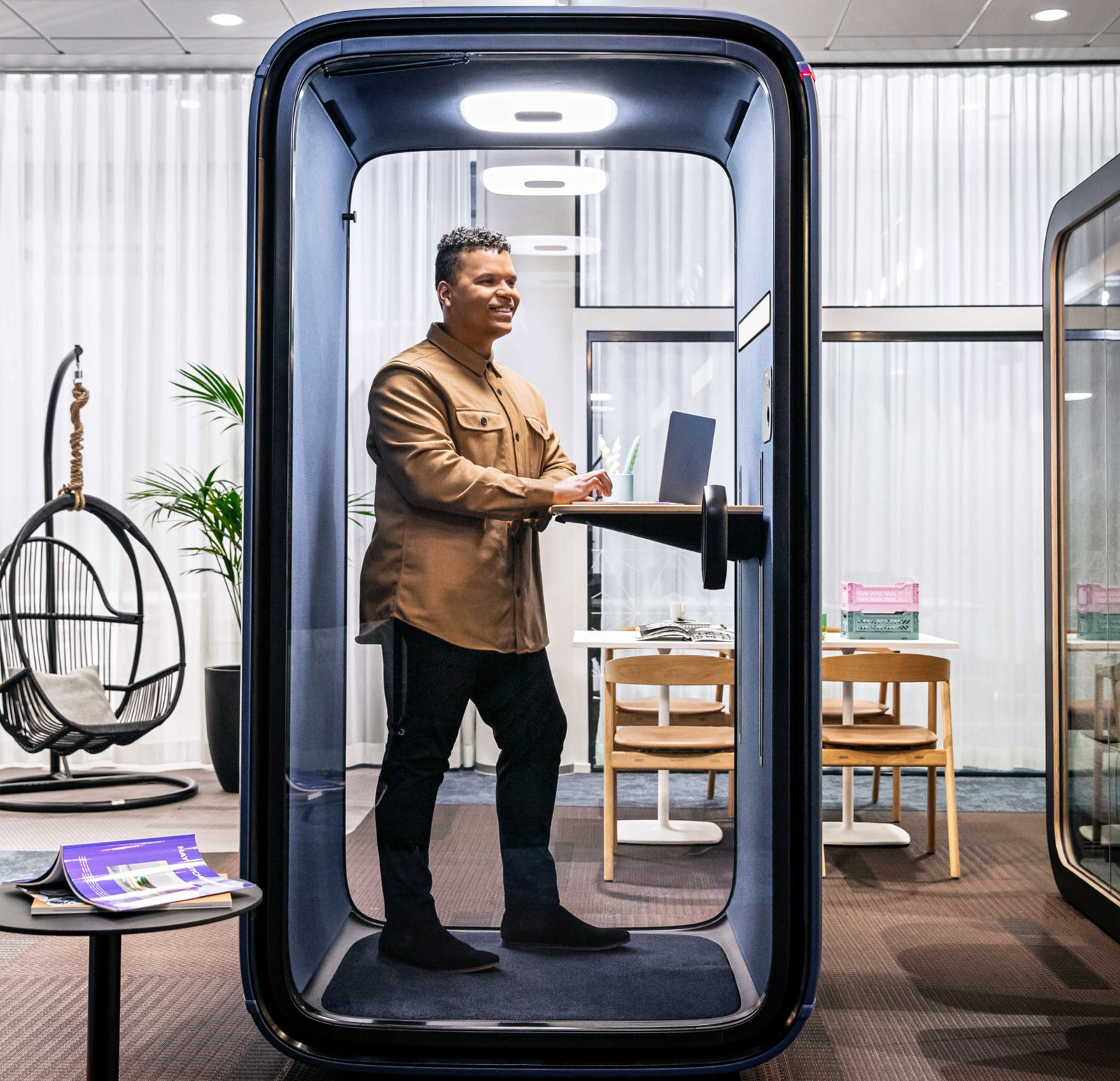 FOneTHUMBNAIL7 Office Phone Booths | My Office Pods