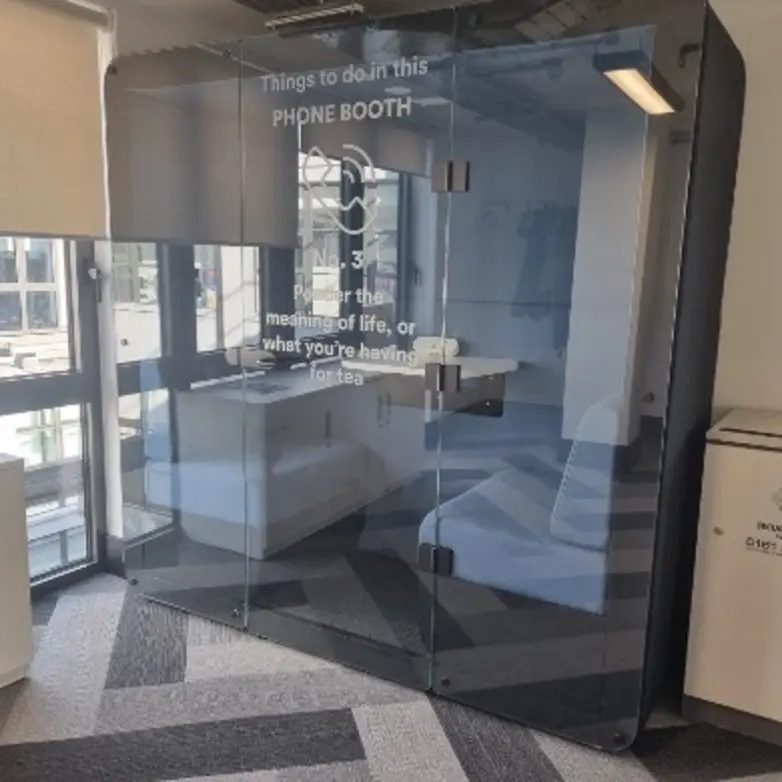 Used Office Pods - My Office Pod - JDD Furniture - Bob Meeting Pod (1)