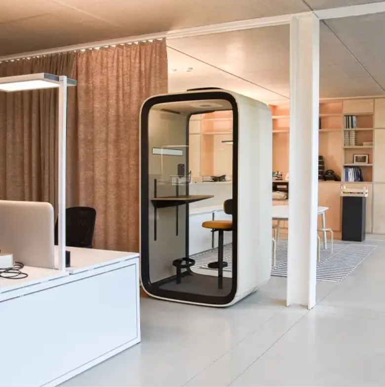 framery-one-in-stylish-office-1 (1) (2)