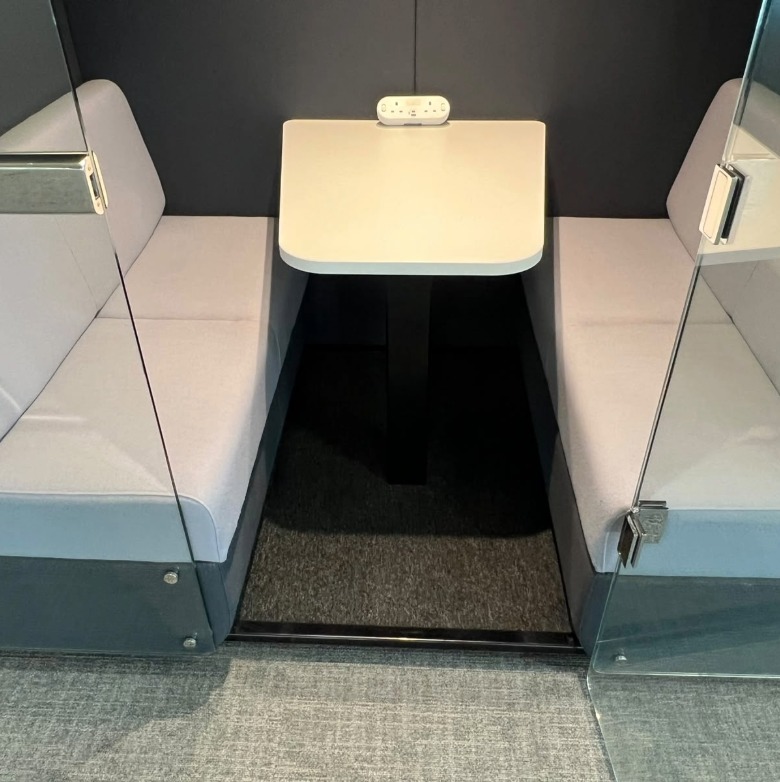 JDD Bob 4 Person Meeting Pod - Second Hand Office Pods - My Office Pod15.38.43 (2)